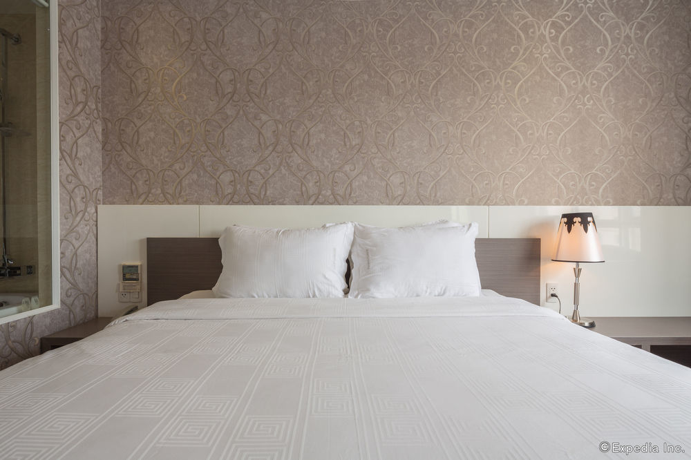 Hotel Adora Art